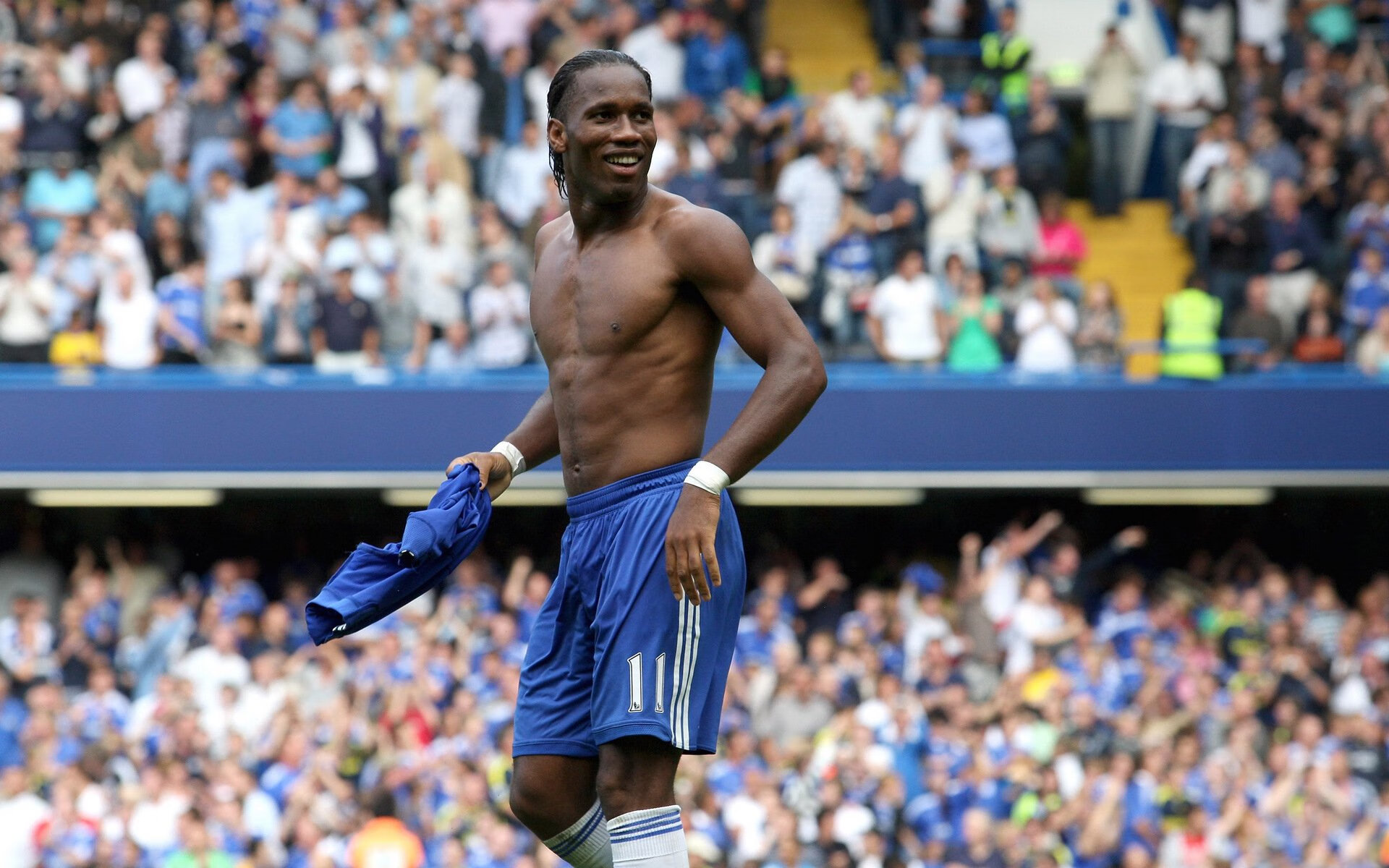 全国中学生游泳锦标赛 小将50米自由泳泳出惊人成绩